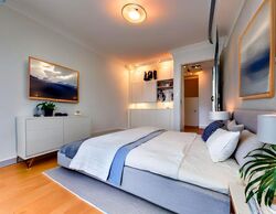 Chancery Grove (D11), Terrace #496564461